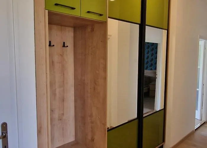 Charlotte Bellevue Apartament *