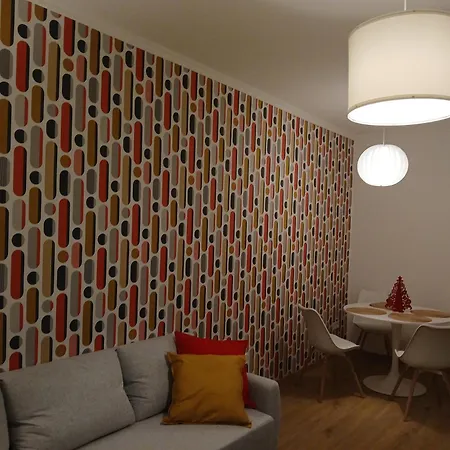 Charlotte Bellevue Apartment Eger