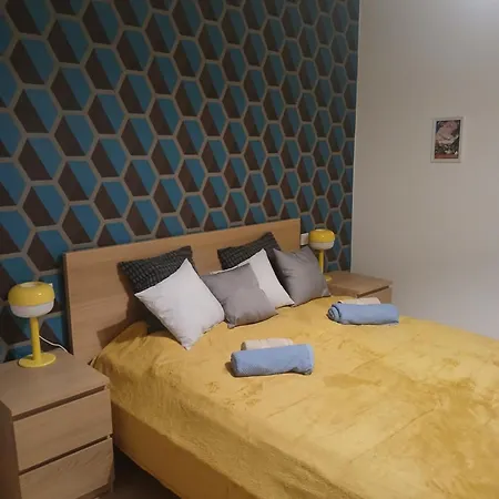 Apartment Charlotte Bellevue Eger