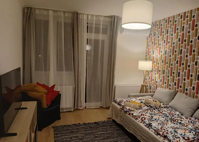 Charlotte Bellevue *